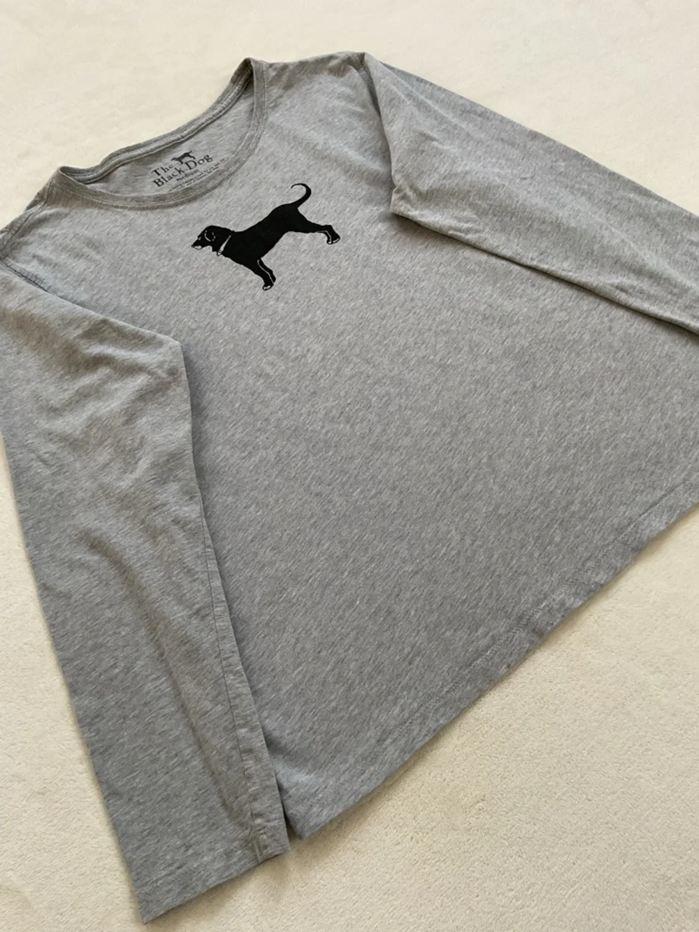 The Black Dog Long Sleeve Tee Gray Logo Graphic Shirt Medium Coastal Preppy